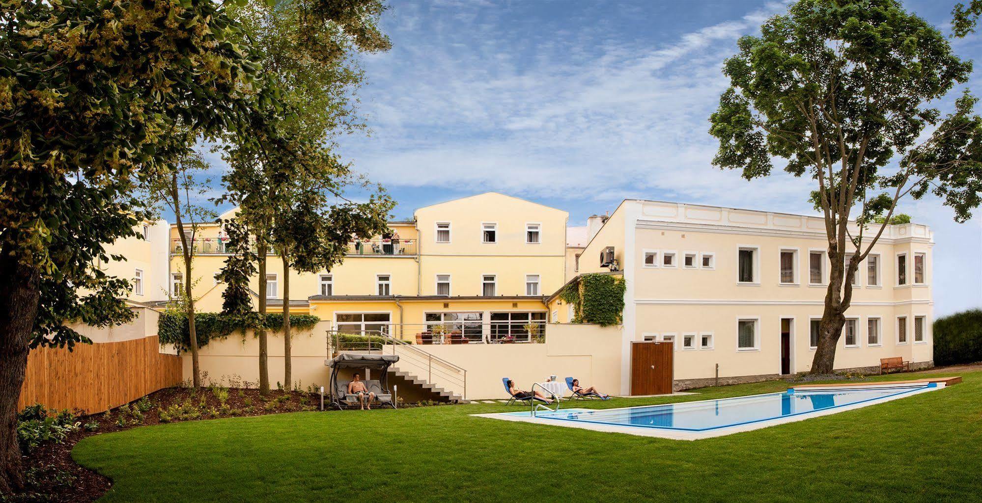 Hotel Reza Františkovy Lázně Exterior foto